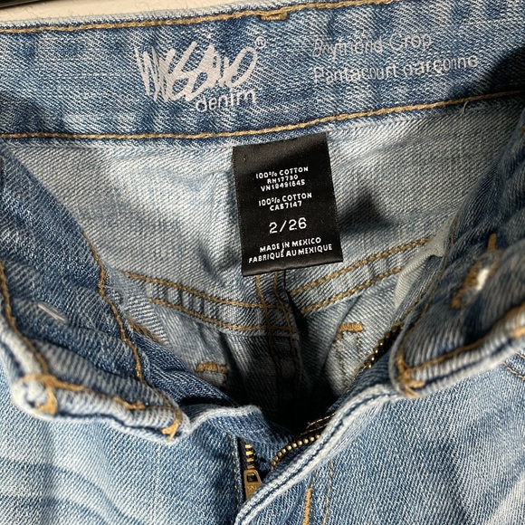 boyfriend crop distressed jeans - Picture 3 of 5